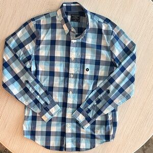 Abercrombie & Fitch Men's Light and Navy Blue Plaid Button-Down Shirt, size M
